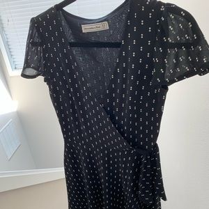 Abercrombie &Fitch black/white polka dress Size XS